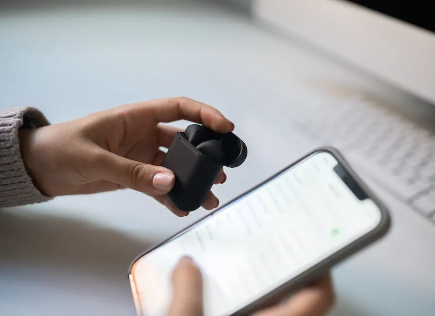 Zalety słuchawek Bluetooth - za co je kochamy?